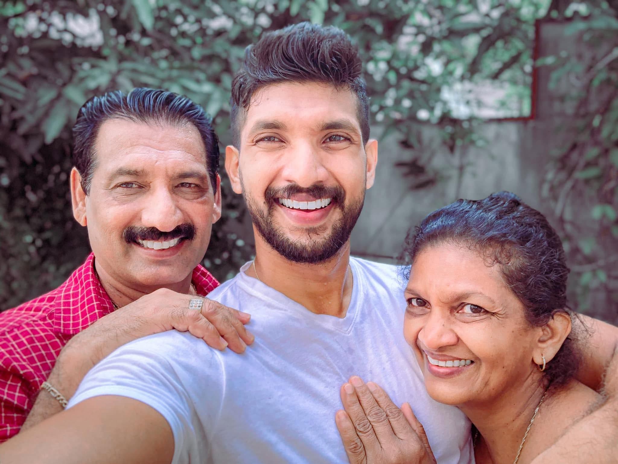 Sangeeth Satharasinghe Height, Age, Wife, Children, Family, Biography